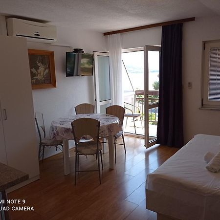 Apartments Mihovil Omiš Cameră foto