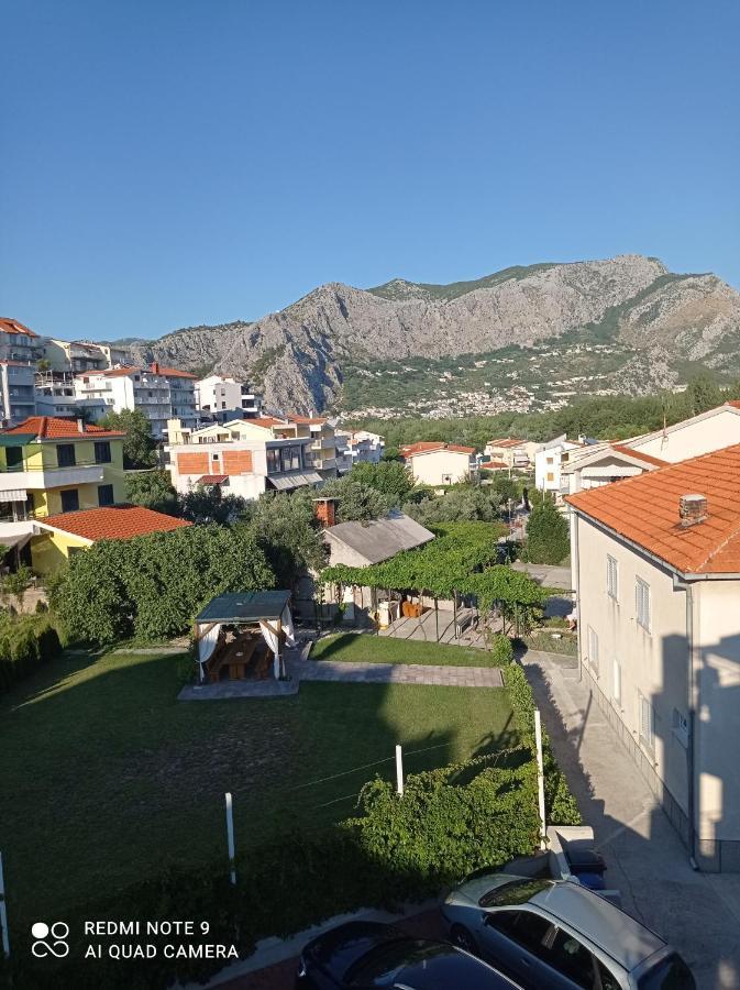 Apartments Mihovil Omiš Exterior foto