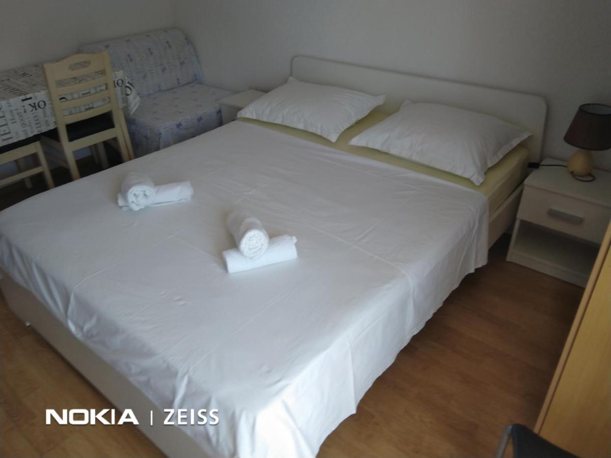 Apartments Mihovil Omiš Exterior foto