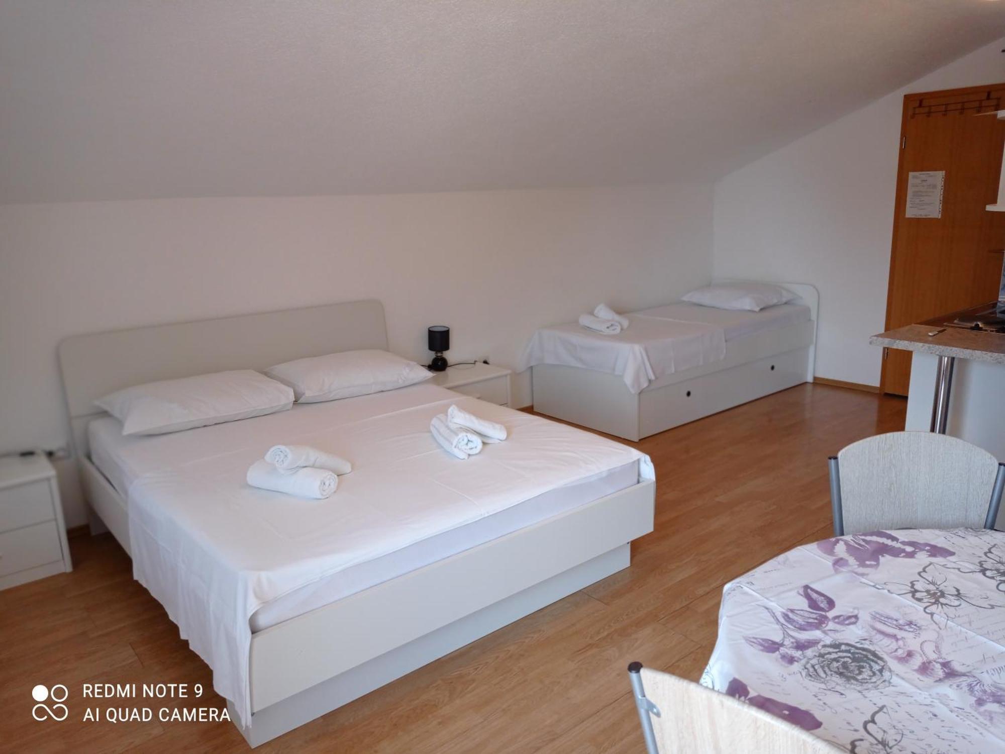 Apartments Mihovil Omiš Cameră foto